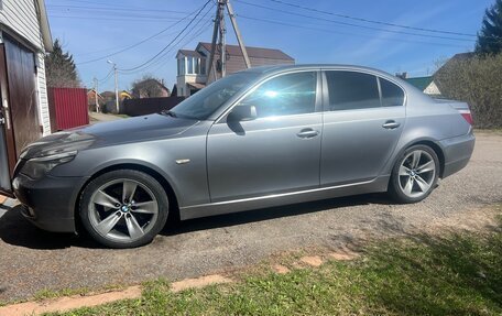 BMW 5 серия, 2009 год, 1 455 000 рублей, 2 фотография