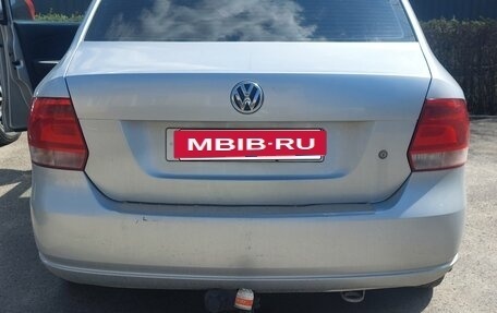 Volkswagen Polo VI (EU Market), 2013 год, 920 000 рублей, 2 фотография