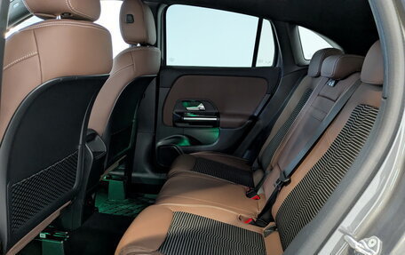 Mercedes-Benz GLA, 2021 год, 3 950 000 рублей, 12 фотография