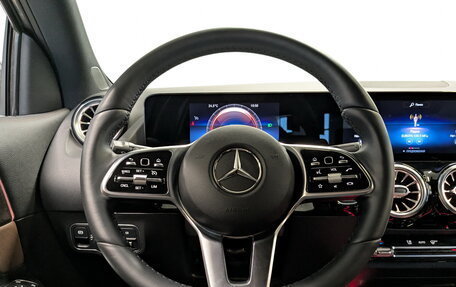 Mercedes-Benz GLA, 2021 год, 3 950 000 рублей, 21 фотография