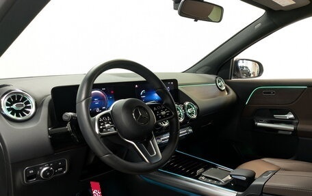 Mercedes-Benz GLA, 2021 год, 3 950 000 рублей, 16 фотография