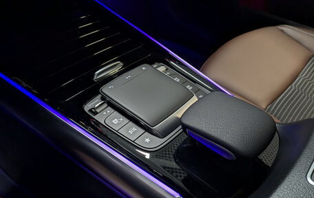 Mercedes-Benz GLA, 2021 год, 3 950 000 рублей, 29 фотография
