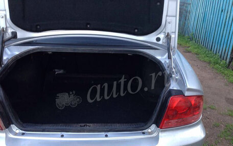 Hyundai Sonata IV рестайлинг, 2005 год, 270 000 рублей, 7 фотография