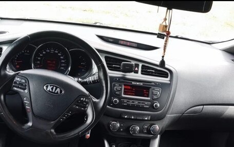 KIA cee'd III, 2012 год, 1 100 000 рублей, 2 фотография