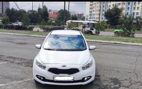 KIA cee'd III, 2012 год, 1 100 000 рублей, 4 фотография