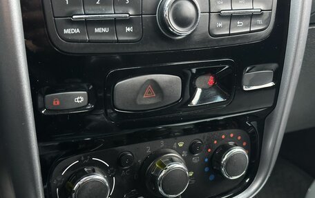 Renault Duster I рестайлинг, 2013 год, 880 000 рублей, 21 фотография