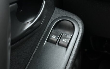 Renault Duster I рестайлинг, 2013 год, 880 000 рублей, 24 фотография