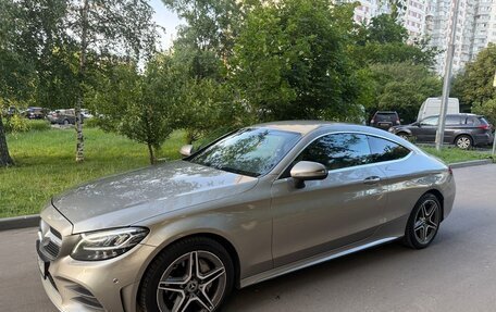 Mercedes-Benz C-Класс, 2018 год, 2 900 000 рублей, 2 фотография