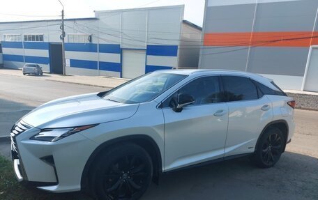 Lexus RX IV рестайлинг, 2019 год, 4 500 000 рублей, 3 фотография