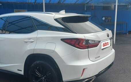 Lexus RX IV рестайлинг, 2019 год, 4 500 000 рублей, 10 фотография