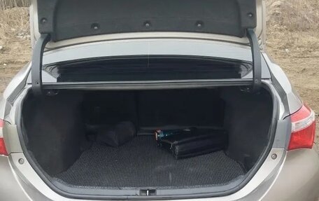 Toyota Corolla, 2014 год, 950 000 рублей, 11 фотография