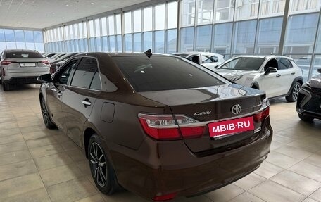 Toyota Camry, 2018 год, 2 600 000 рублей, 5 фотография
