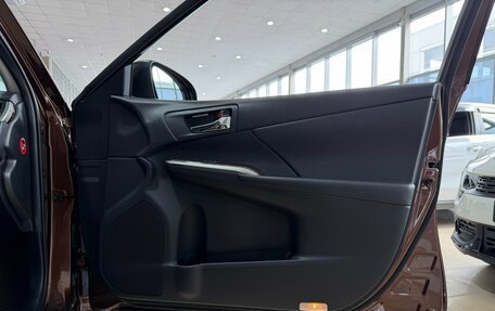 Toyota Camry, 2018 год, 2 600 000 рублей, 26 фотография