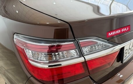 Toyota Camry, 2018 год, 2 600 000 рублей, 21 фотография