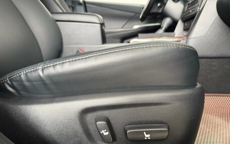 Toyota Camry, 2018 год, 2 600 000 рублей, 30 фотография