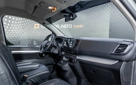 Peugeot Traveller I, 2021 год, 3 360 000 рублей, 18 фотография