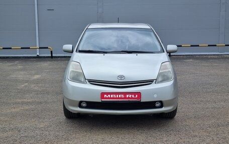 Toyota Prius, 2005 год, 649 000 рублей, 1 фотография