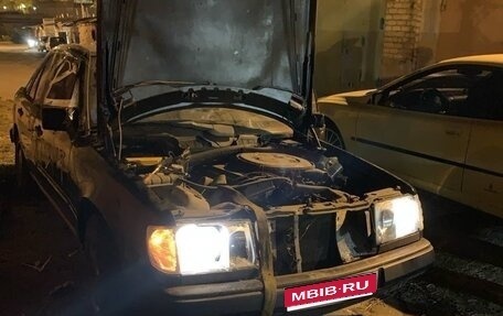 Mercedes-Benz E-Класс, 1992 год, 145 000 рублей, 1 фотография