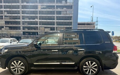 Toyota Land Cruiser 200, 2018 год, 7 200 000 рублей, 4 фотография