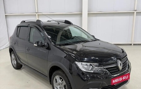 Renault Sandero II рестайлинг, 2021 год, 1 057 000 рублей, 5 фотография