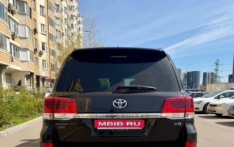 Toyota Land Cruiser 200, 2018 год, 7 200 000 рублей, 3 фотография