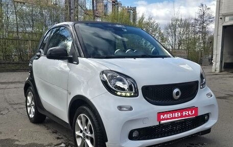 Smart Fortwo III, 2018 год, 1 650 000 рублей, 7 фотография
