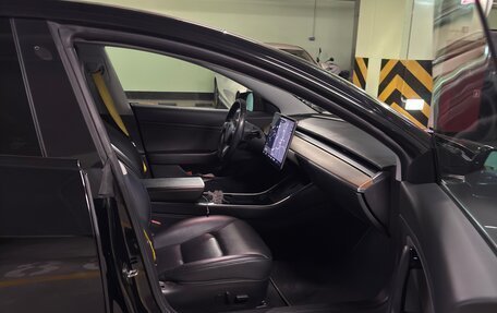 Tesla Model 3 I, 2019 год, 3 000 000 рублей, 12 фотография