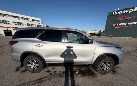 Toyota Fortuner II, 2019 год, 3 150 000 рублей, 6 фотография