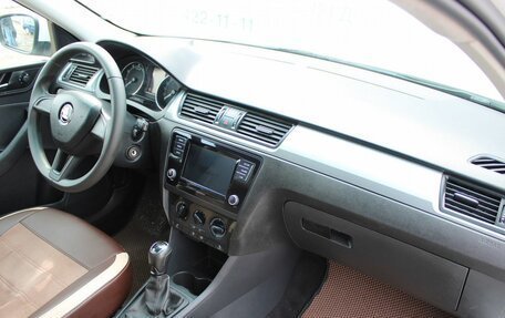 Skoda Rapid I, 2018 год, 999 000 рублей, 8 фотография