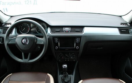 Skoda Rapid I, 2018 год, 999 000 рублей, 7 фотография