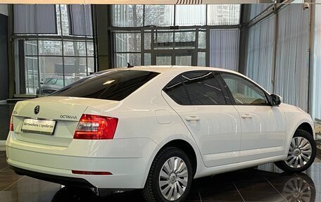 Skoda Octavia, 2019 год, 1 899 000 рублей, 2 фотография