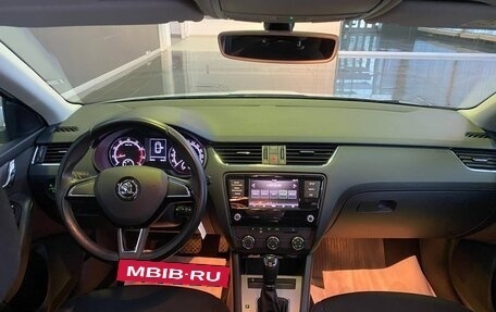 Skoda Octavia, 2019 год, 1 899 000 рублей, 6 фотография