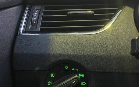 Skoda Octavia, 2019 год, 1 899 000 рублей, 18 фотография