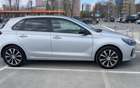 Hyundai i30 III, 2018 год, 1 500 000 рублей, 3 фотография