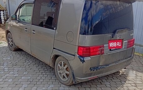 Honda Mobilio Spike I рестайлинг, 2006 год, 320 000 рублей, 3 фотография