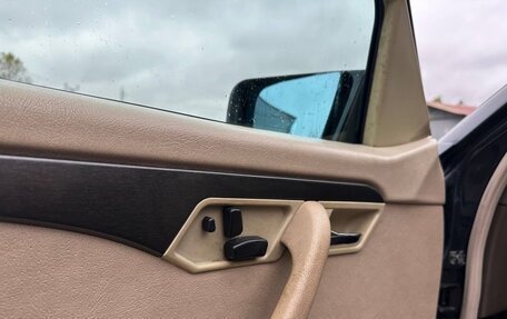 Mercedes-Benz C-Класс, 1996 год, 350 000 рублей, 12 фотография