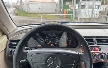 Mercedes-Benz C-Класс, 1996 год, 350 000 рублей, 16 фотография