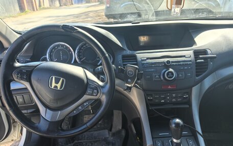 Honda Accord VIII рестайлинг, 2008 год, 719 000 рублей, 15 фотография