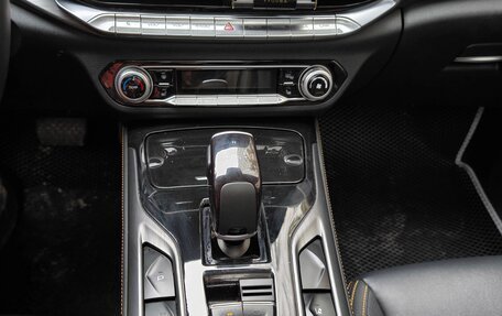 FAW Bestune T77, 2022 год, 1 750 000 рублей, 8 фотография