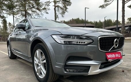 Volvo V90 Cross Country I рестайлинг, 2019 год, 3 650 000 рублей, 9 фотография