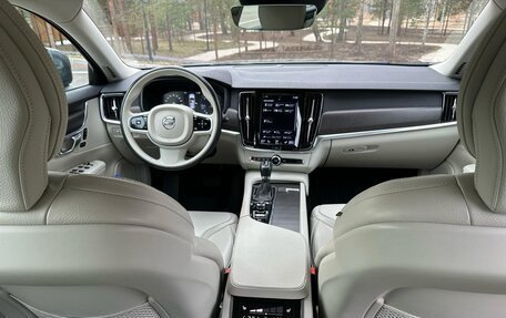 Volvo V90 Cross Country I рестайлинг, 2019 год, 3 650 000 рублей, 18 фотография