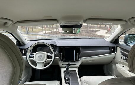 Volvo V90 Cross Country I рестайлинг, 2019 год, 3 650 000 рублей, 23 фотография