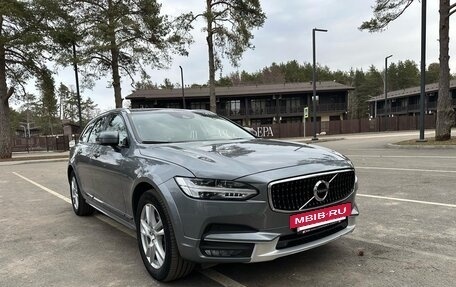 Volvo V90 Cross Country I рестайлинг, 2019 год, 3 650 000 рублей, 16 фотография