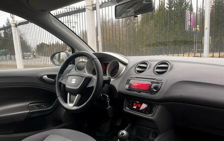 SEAT Ibiza IV рестайлинг 2, 2010 год, 579 000 рублей, 9 фотография