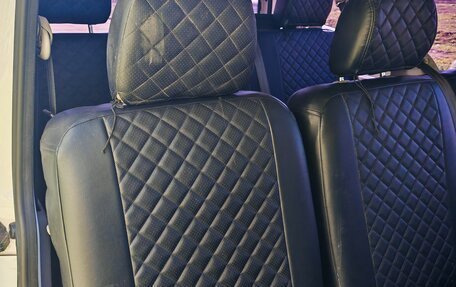 Volkswagen Transporter T5 рестайлинг, 2010 год, 900 000 рублей, 9 фотография