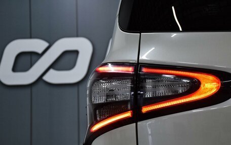 Toyota Sienta II, 2017 год, 1 499 000 рублей, 6 фотография