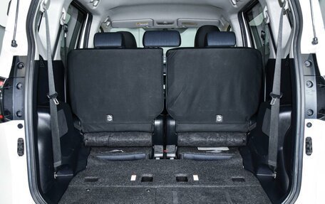 Toyota Sienta II, 2017 год, 1 499 000 рублей, 26 фотография