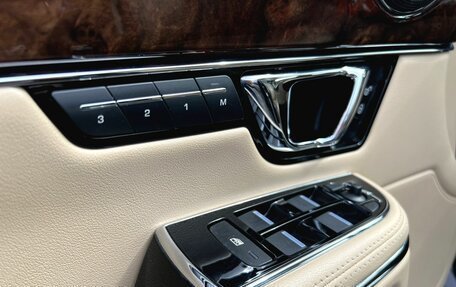 Jaguar XJ IV (X351), 2014 год, 2 620 000 рублей, 24 фотография