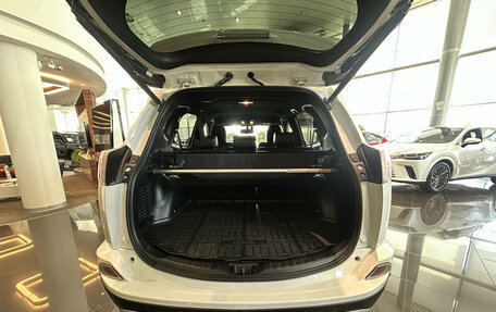 Toyota RAV4, 2016 год, 2 489 000 рублей, 14 фотография