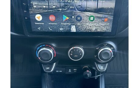 KIA Rio IV, 2018 год, 1 345 000 рублей, 16 фотография